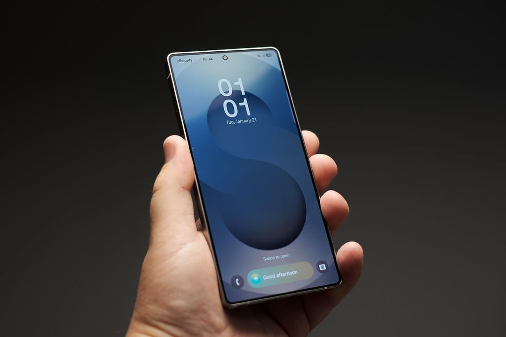 تصوير ليلي بكاميرا Motorola Edge 2025