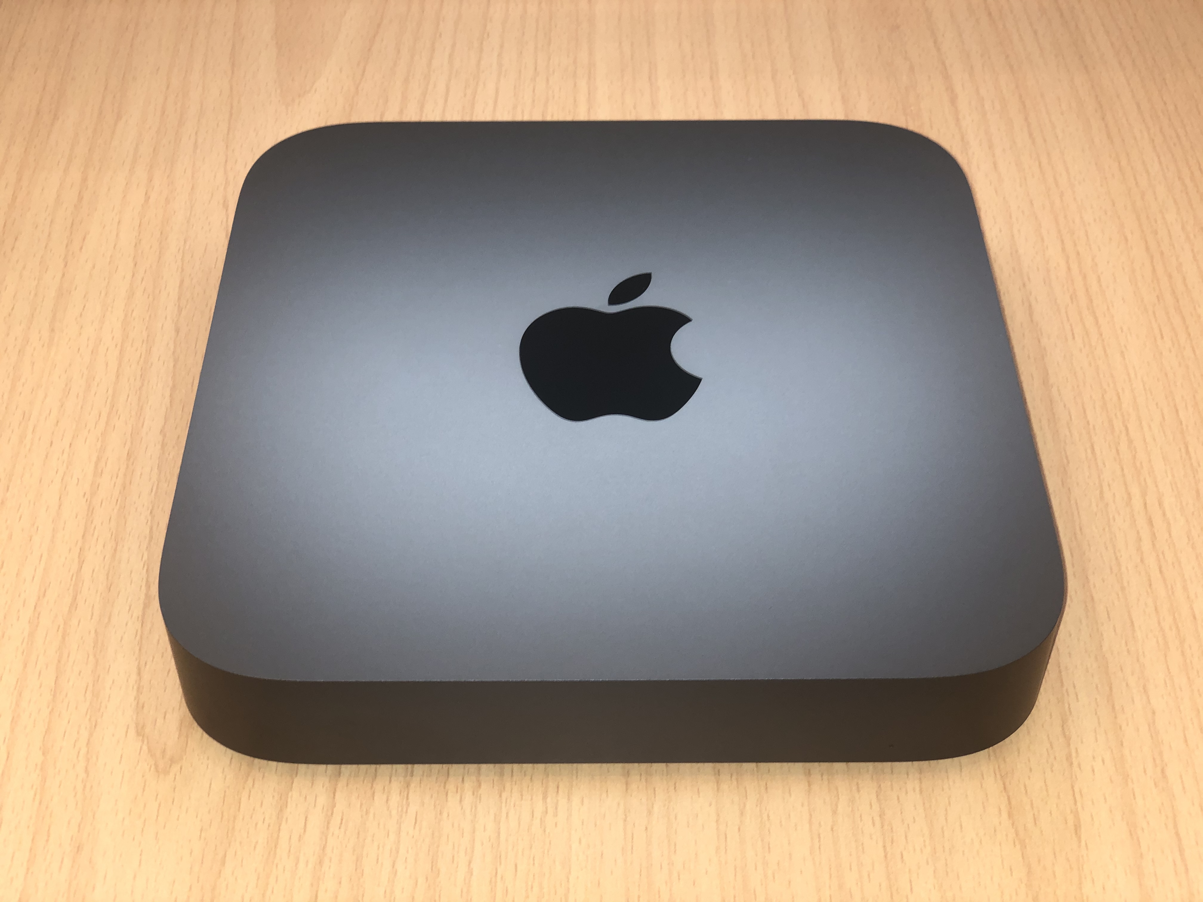 مقارنة أداء Metal 3 مقابل Metal 4 على جهاز Mac Mini M2.
