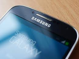 مقارنة تصميم Galaxy S25 Ultra و A16